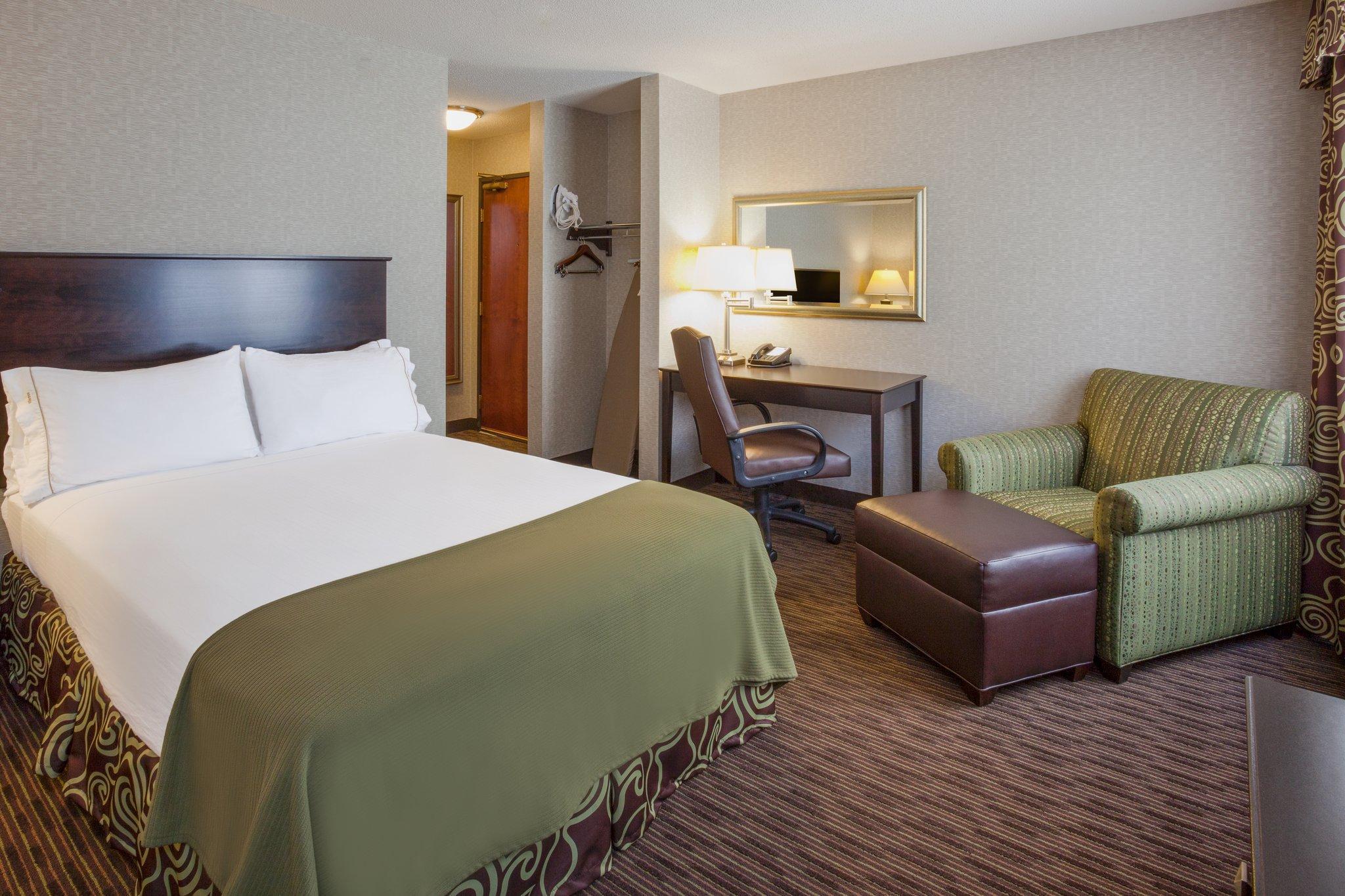 Holiday Inn Express Hotel & Suites Minneapolis-Downtown Convention Center By Ihg Buitenkant foto
